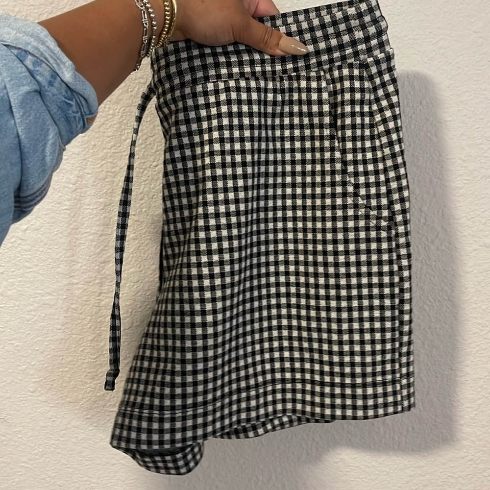 Cabi Black and White Plaid Shorts